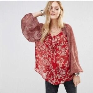 Free People Hendrix Printed Top Red Floral Ditsy Flower Blouse‎ Flowy Boho XS